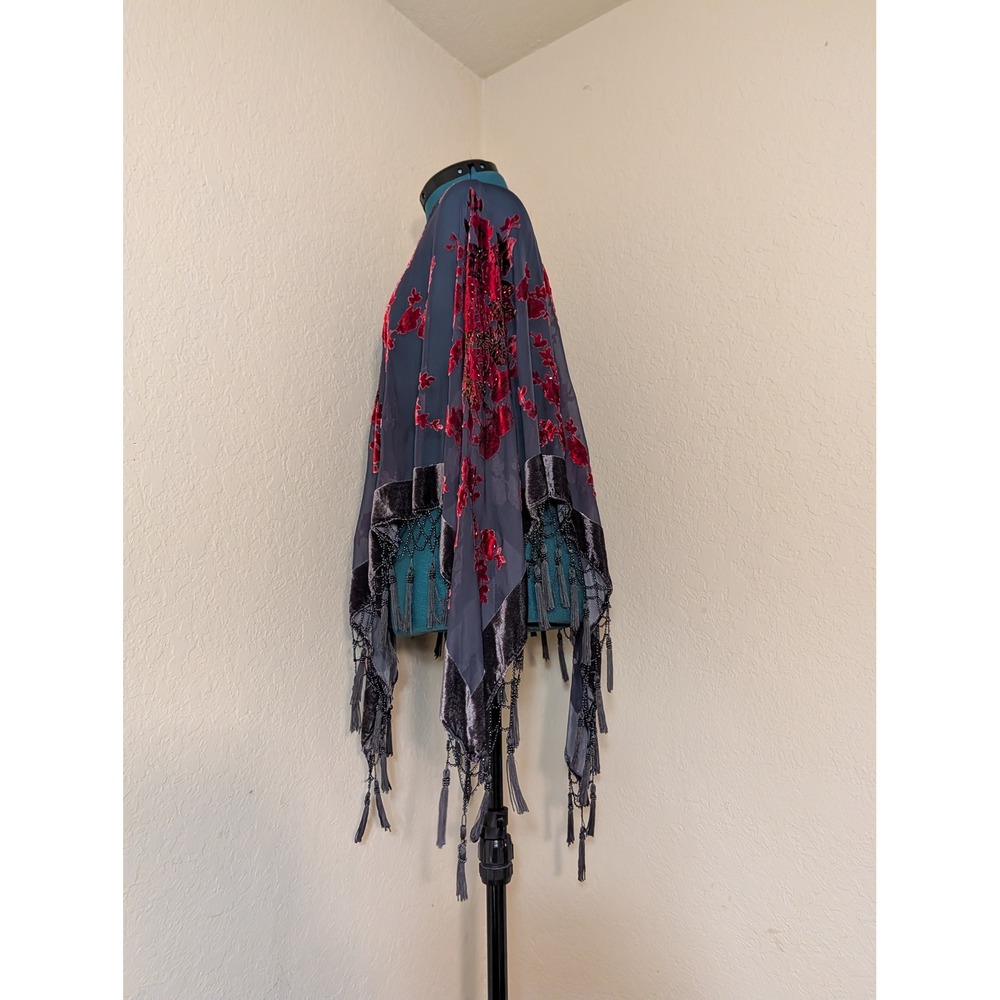 Jayley Silk Burnout Velvet Floral Poncho Cape Beaded Fringe Tassels Gray Red OS - Picture 4 of 5